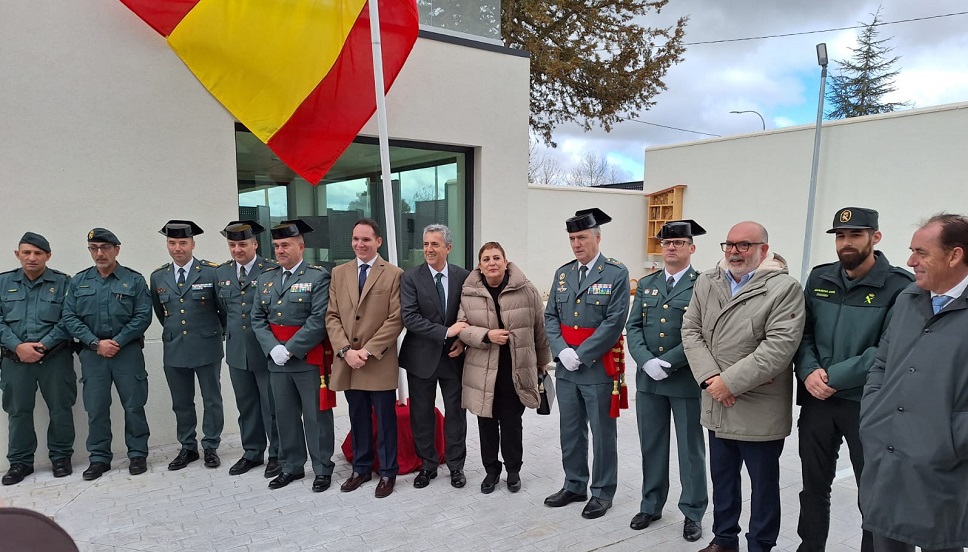 Inaugurado el nuevo cuartel de San Esteban